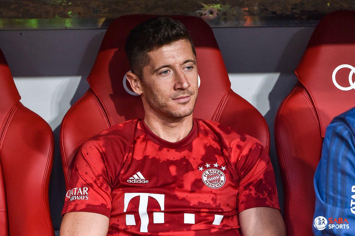 ‘Chấp’ Lewandowski, Bayern trả giá đắt