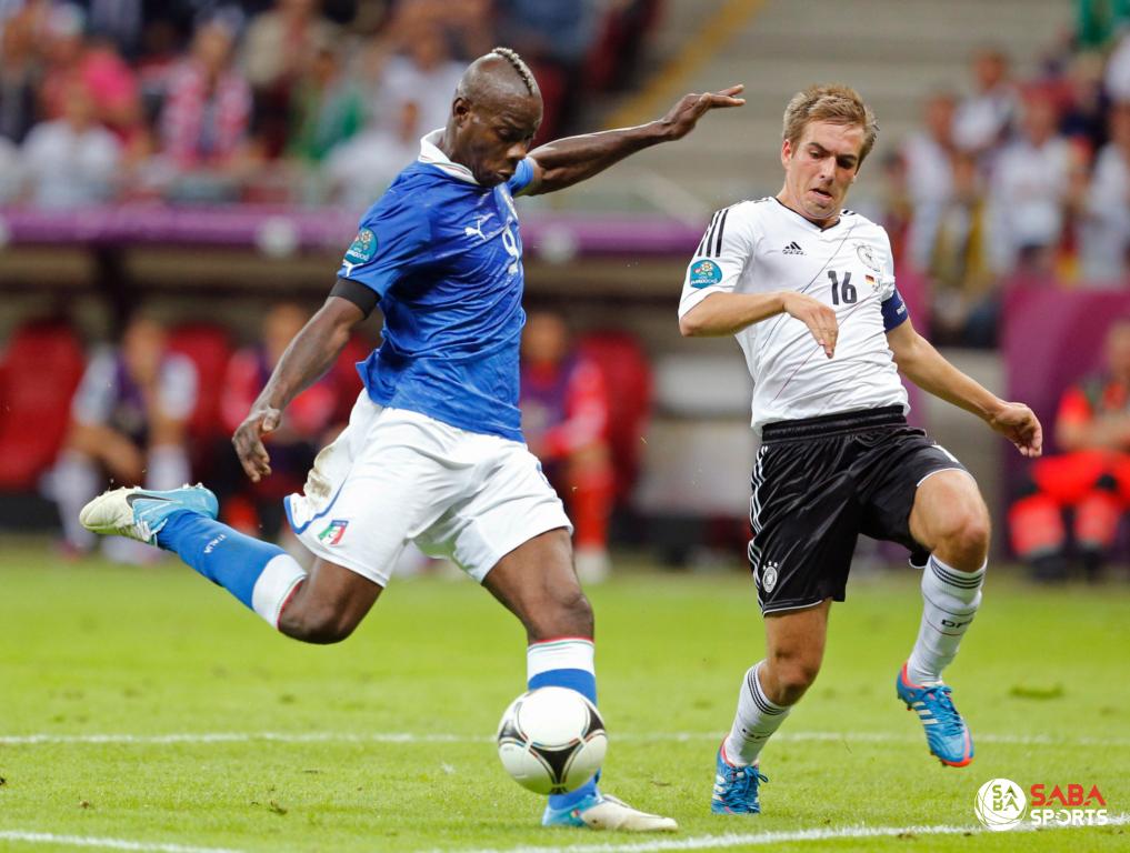 Cú đúp vào lưới ĐT Đức tại Euro 2012 là khoảnh khắc chói sáng nhất của chân sút này