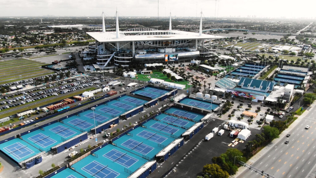 Những sân đấu tối tân ở Miami sẽ vắng bóng các tay vợt hàng đầu