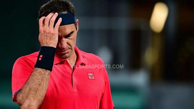 Federer chán chường khi thua đối thủ kém 19 tuổi