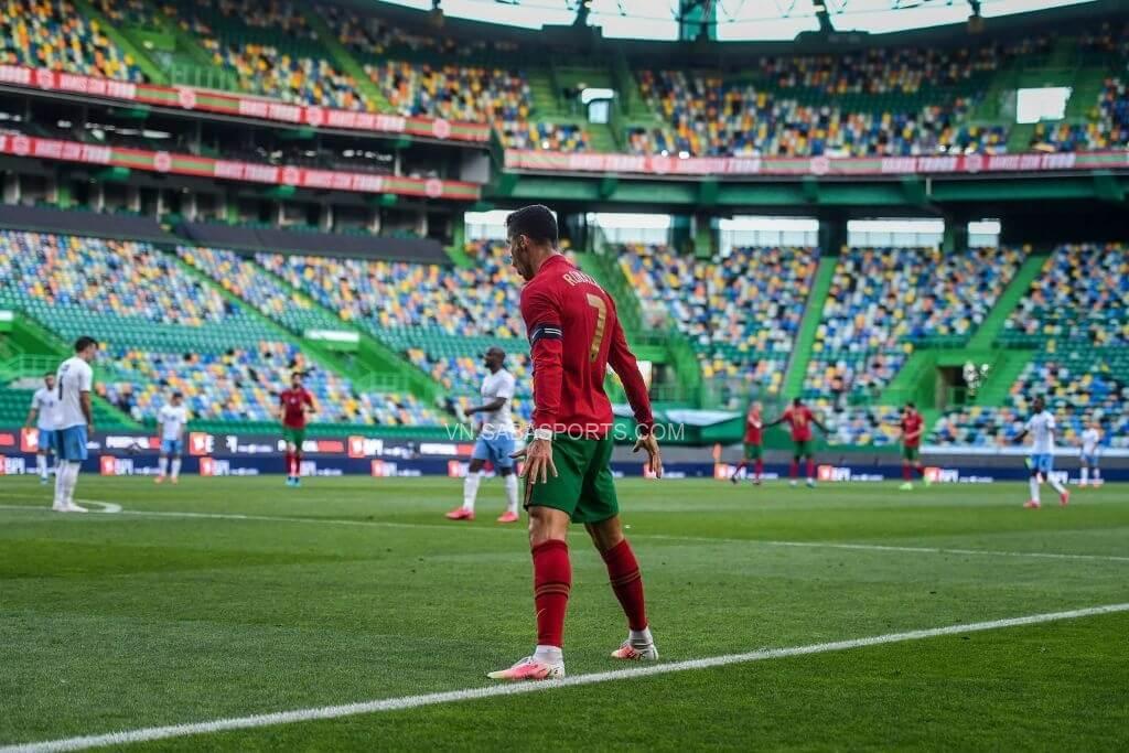 Ronaldo tìm thấy cảm hứng ghi bàn trước khi tranh tài tại Euro 2020