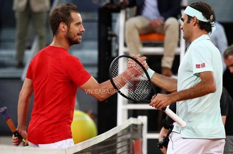 Gasquet thích thú với phong cách của Federer. (Ảnh: Twitter)