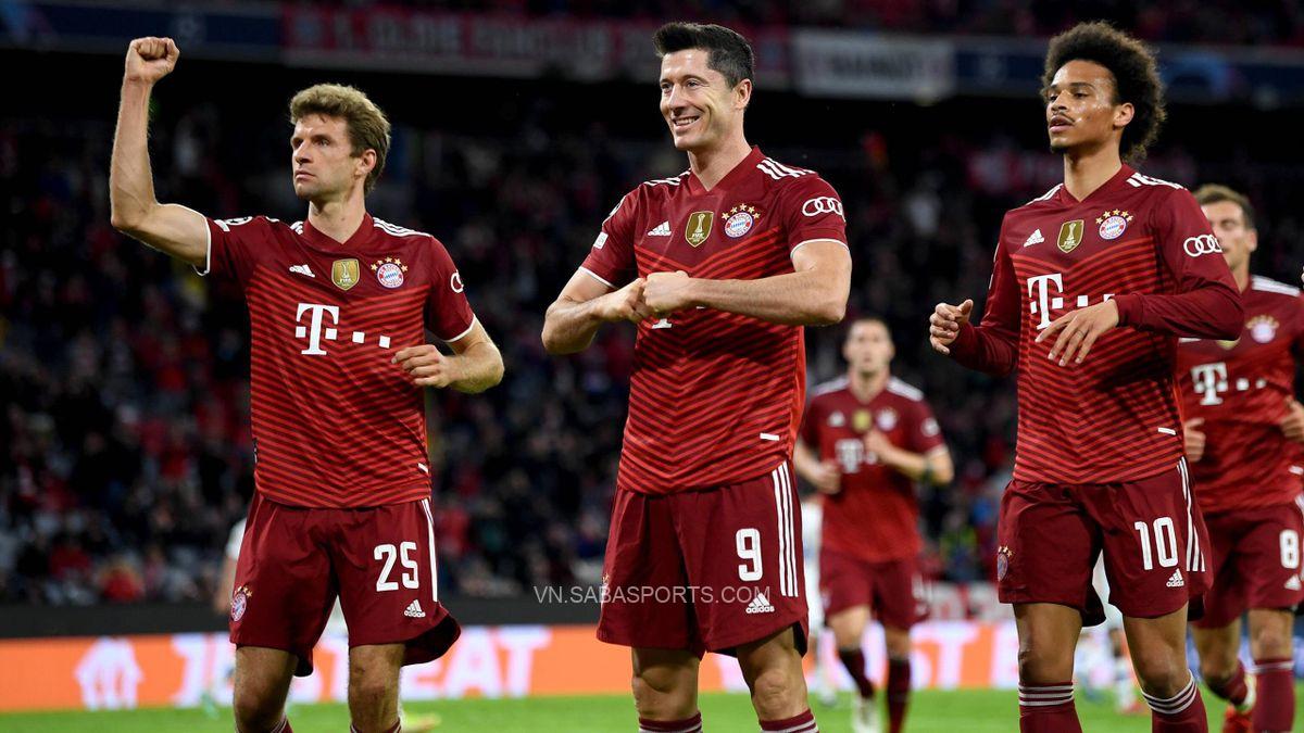 Bayern Munich hủy diệt Dynamo Kiev