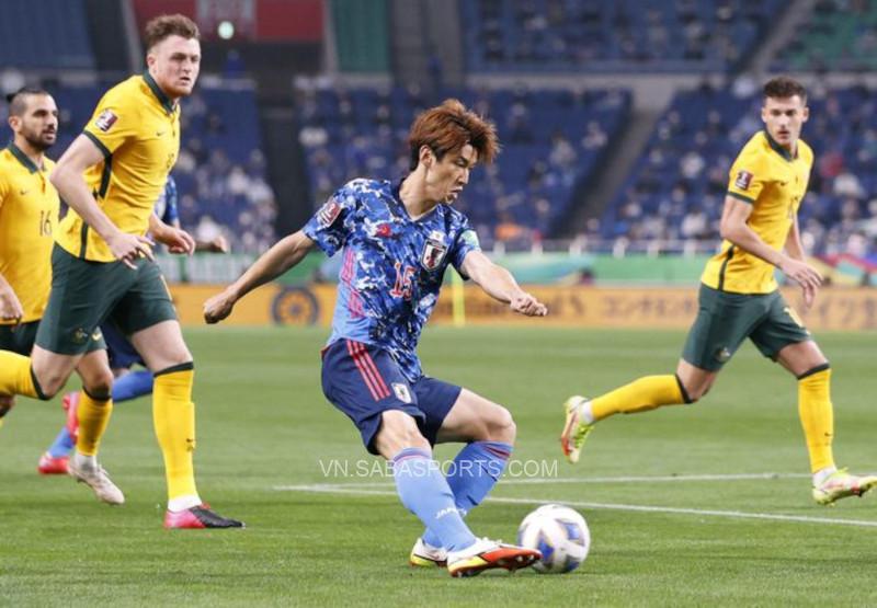 Osako đang cùng Minamino dẫn đầu danh sách ghi bàn của ĐT Nhật