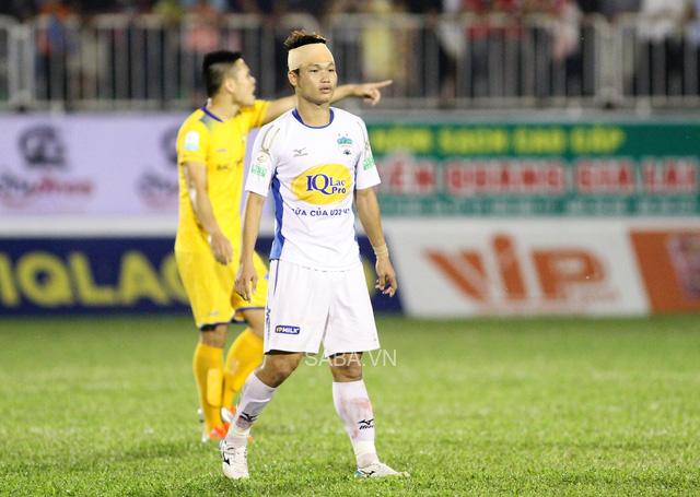 Từng được xem là hòn đá tảng của U19 Việt Nam nhưng Đông Triều lại rất chật vật khi chơi chuyên nghiệp