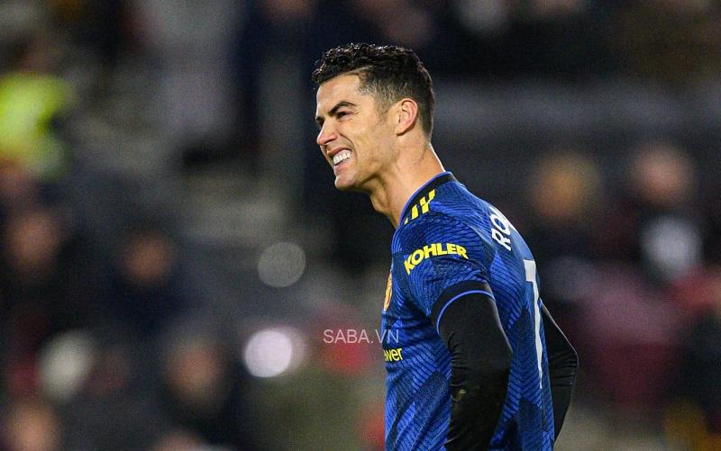 “Hành động của Ronaldo dễ tác động xấu đến cầu thủ trẻ MU”