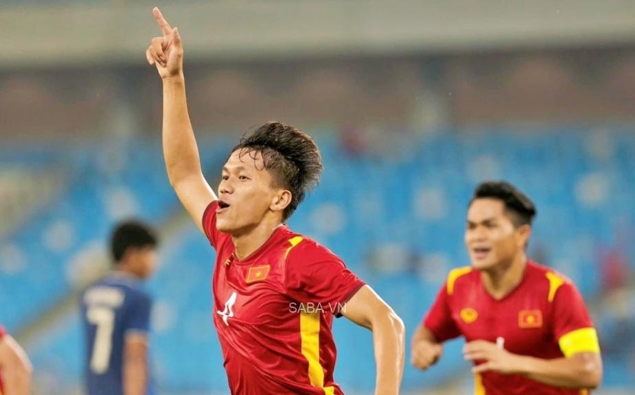 Người hùng Bảo Toàn: “CĐV bên Campuchia chăm lo bữa ăn cho U23 Việt Nam”