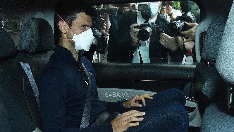 Djokovic trong ngày rời khỏi xứ sở chuột túi. (Ảnh: Eurosport)