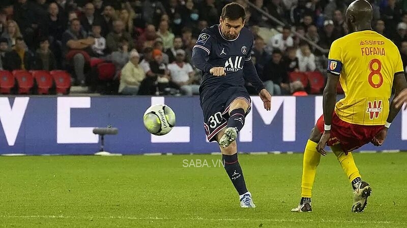 Messi lập công trong ngày PSG mang về danh hiệu Ligue 1 thứ 10 trong lịch sử