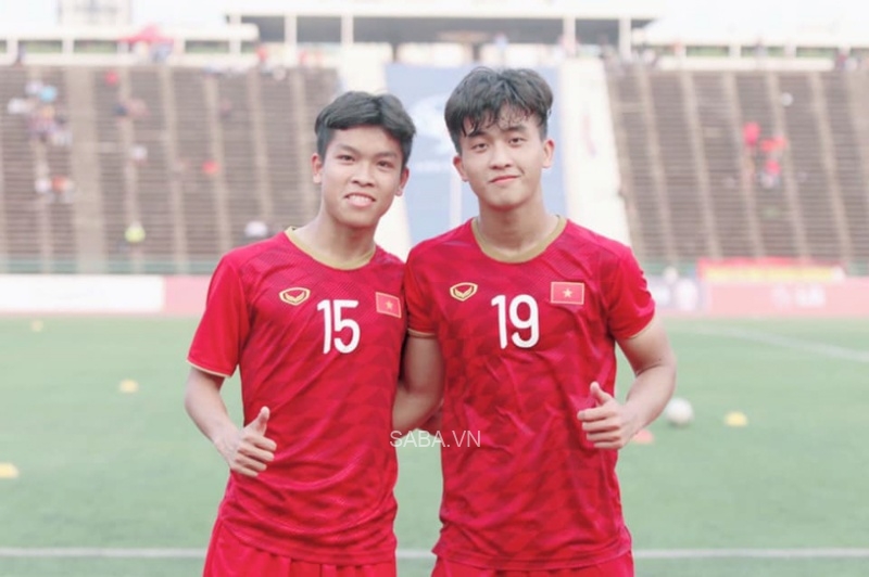 Danh Trung và Hữu Thắng là hai cầu thủ "quen mặt" với NHM Việt Nam