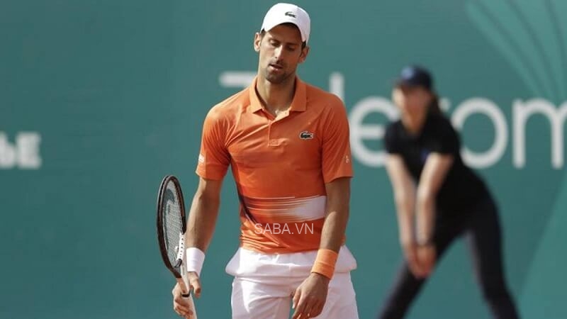 Djokovic thua chung kết Seria Open một cách chóng vánh