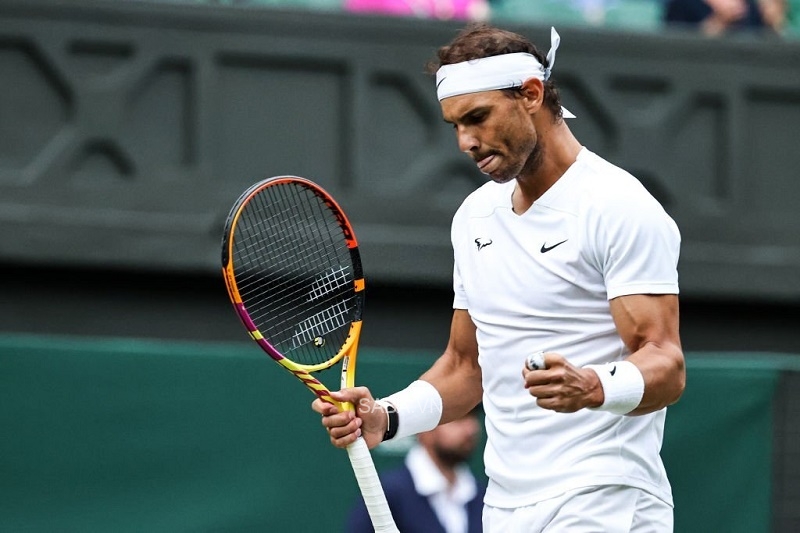 Tiếp bước Djokovic, Nadal dễ dàng tiến vào vòng 4 Wimbledon