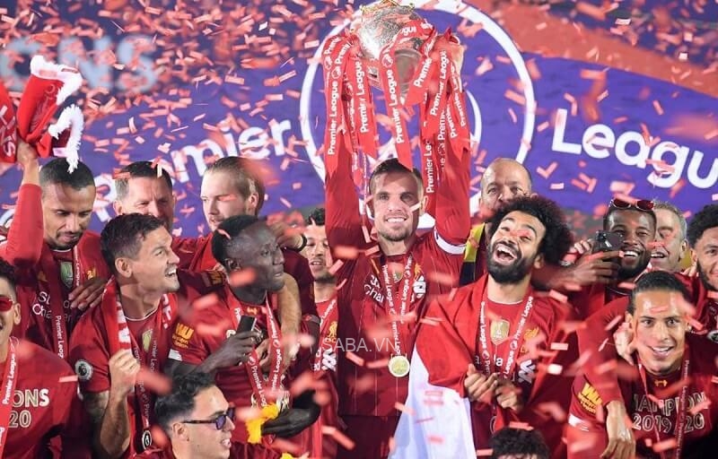 Liverpool liên tục bổ sung danh hiệu vào phòng truyền thống.