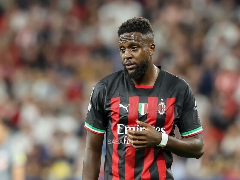AC Milan tính chuyện thanh lý ‘thần tài’