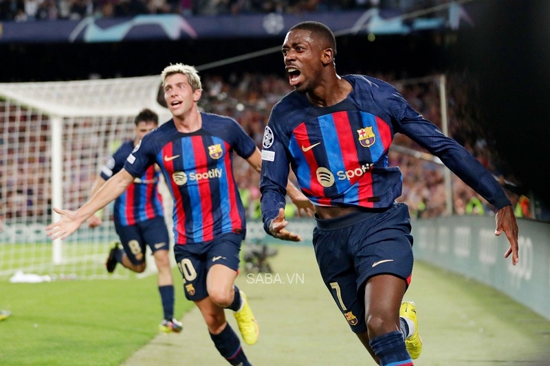 Bàn thắng của Dembele khiến SVĐ Camp Nou bùng nổ