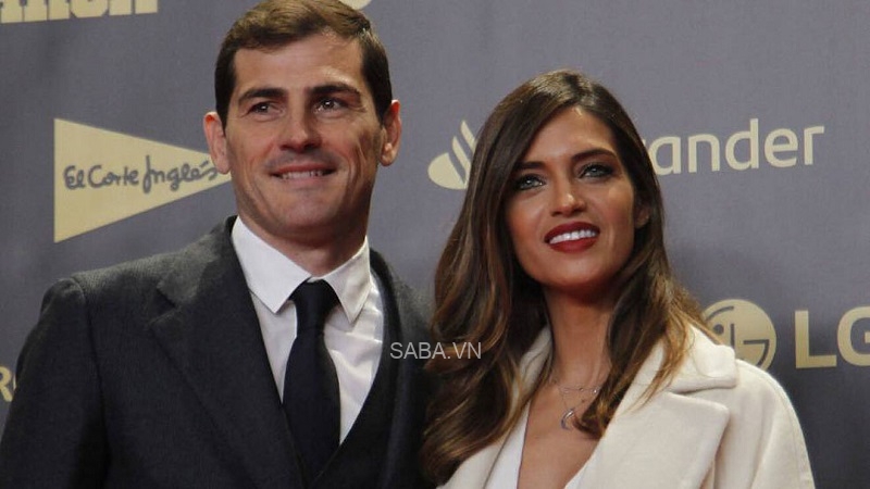 Casillas và Carbonero tạo nên câu chuyện tình đẹp trong mơ trong giới thể thao
