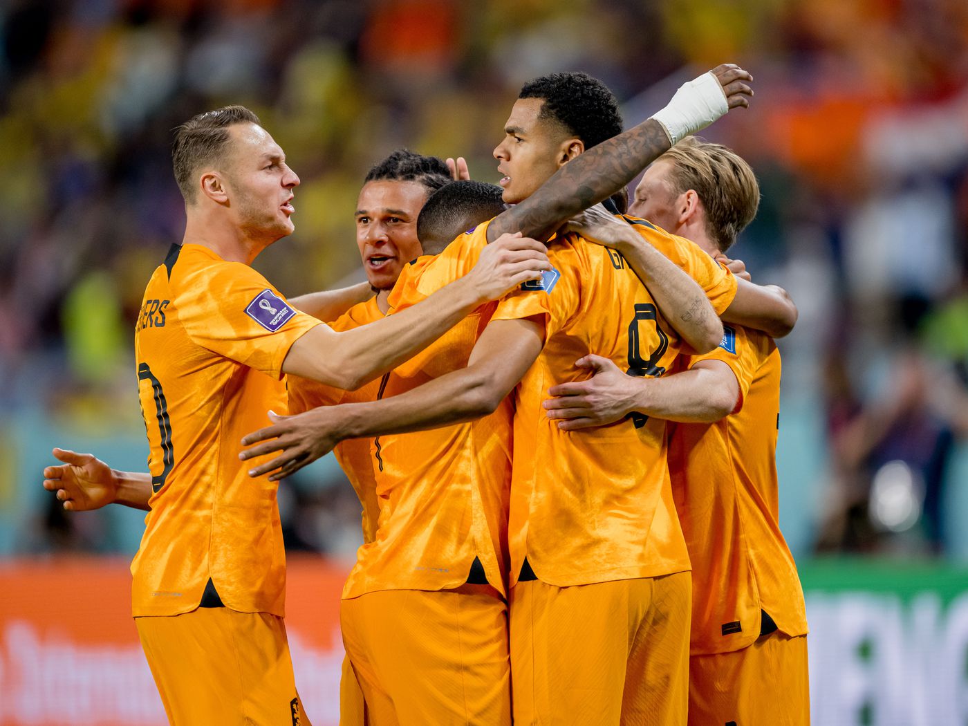 Hà Lan kết thúc vòng bảng với 7 điểm