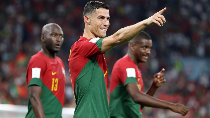 Ronaldo có vòng bảng thành công cùng Bồ Đào Nha 