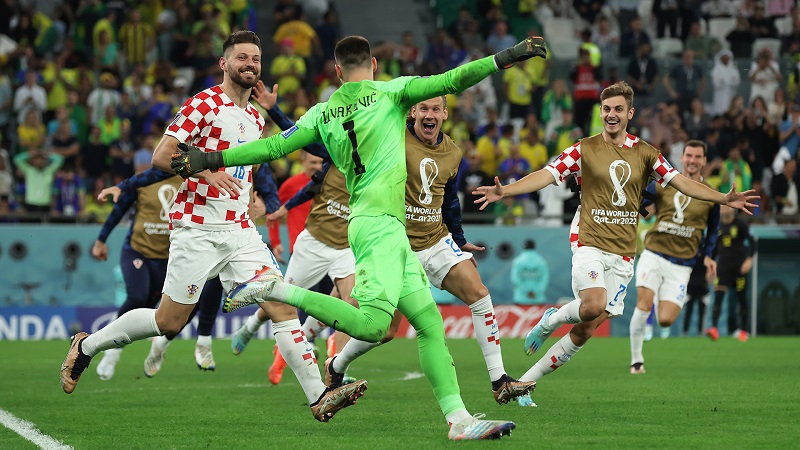Livakovic và màn trình diễn để đời giúp Croatia tiến vào bán kết