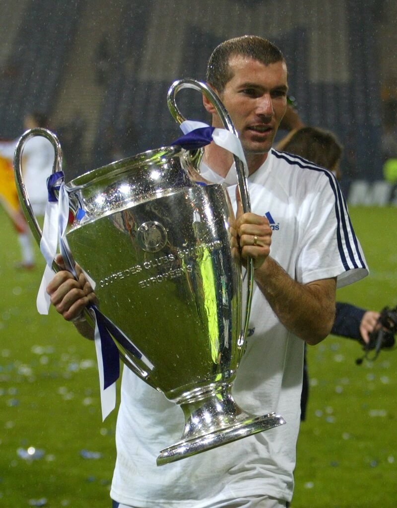 Zidane là một trong những cái tên giành được cả World Cup, Ballon d'Or và C1