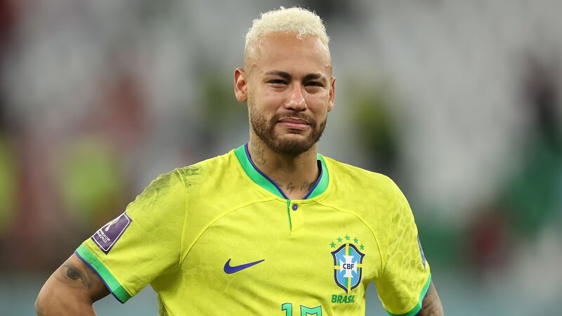 Neymar bật khóc khi bị loại khỏi World Cup 2022