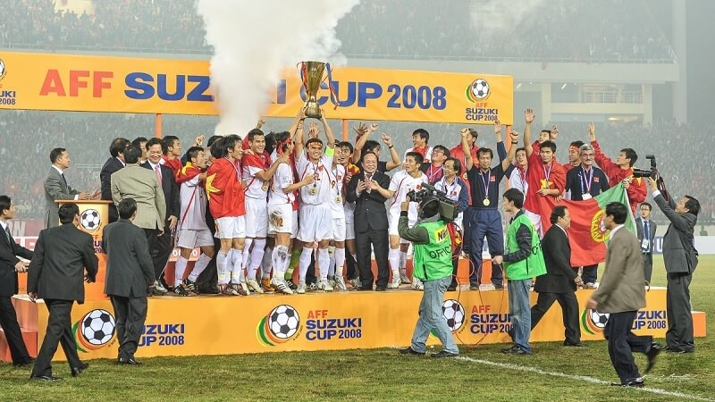 ĐT Việt Nam đánh bại Thái Lan ở chung kết 2008