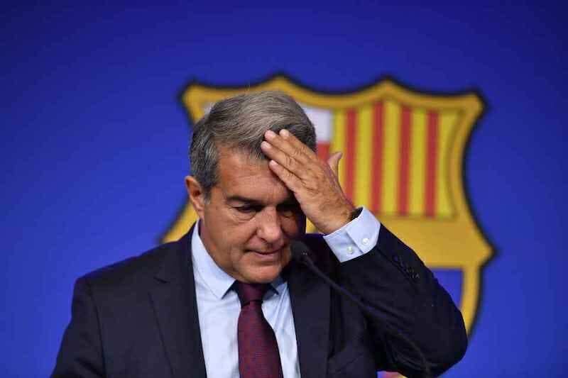 Barca nguy cơ bị cấm dự Champions League, Real coi chừng là đối tượng tiếp theo