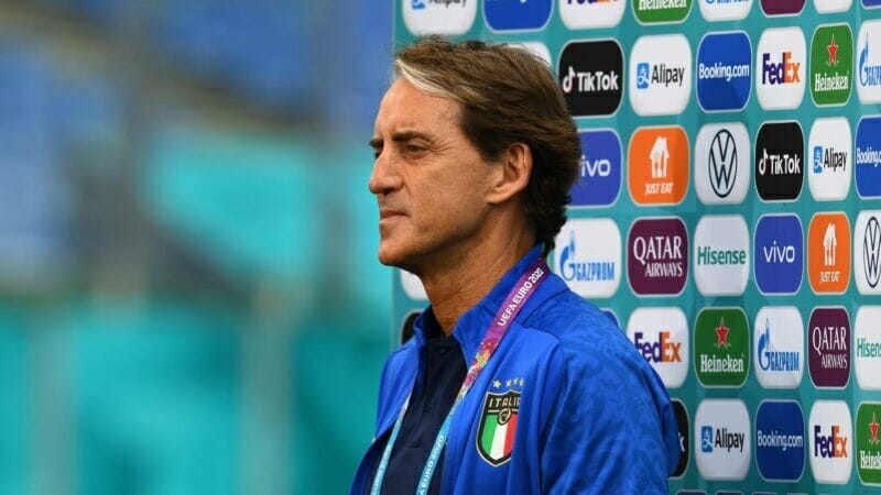 Mancini đang đau đầu vì thiếu các chân sút giỏi