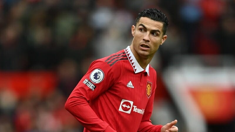 Ronaldo phải rời Man United sau nhiều biến cố
