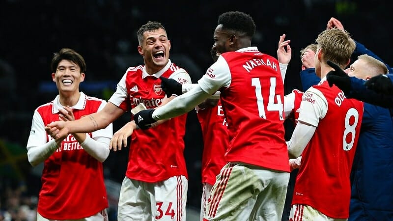 Arsenal đứng trước cơ hội vô địch Premier League