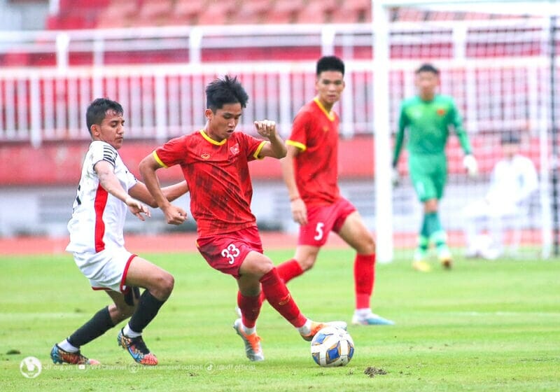 Việc được cọ sát với đối thủ được đánh giá cao hơn là cơ hội để U17 Việt Nam rút ra bài học trước giải đấu tầm châu lục (Ảnh: VFF)