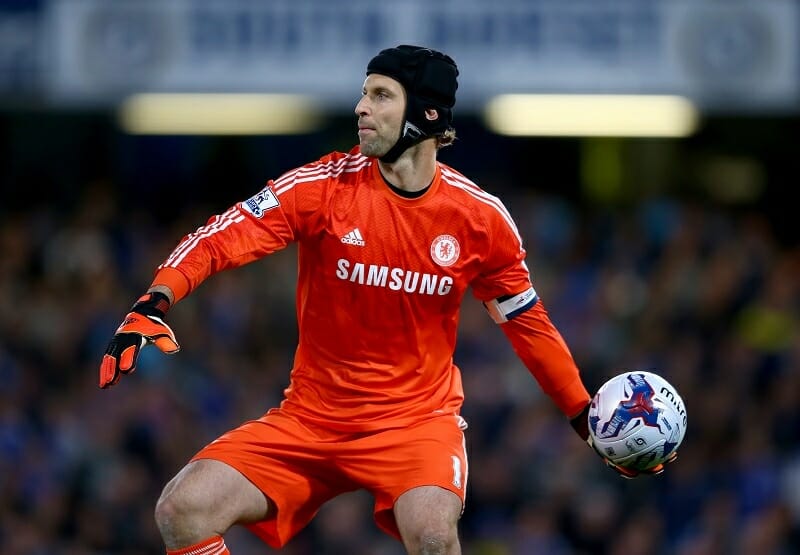 Cech có 11 năm khoác áo Chelsea