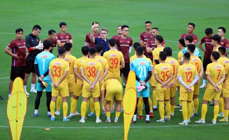 ĐT Việt Nam tập luyện cho đợt FIFA Days (ảnh: VFF)