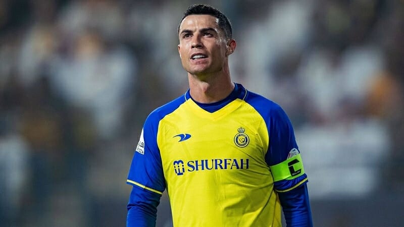 Ronaldo xác nhận sẽ ở lại Al-Nassr