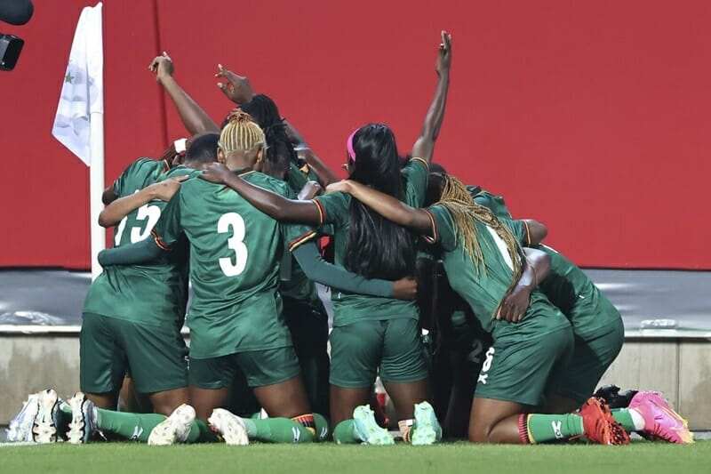 Hành trình tuyệt vời của các nữ cầu thủ Zambia xuất hiện vết gợn 