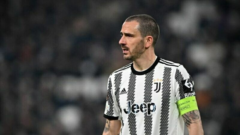 Bonucci kết thúc kỷ nguyên tại Juventus