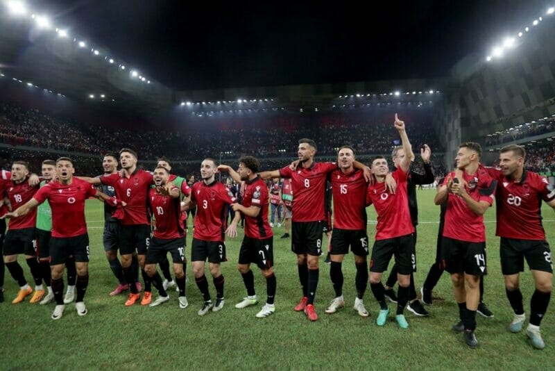 Kết quả bóng đá Albania vs Ba Lan: Lewandowski cùng đồng đội thua sốc