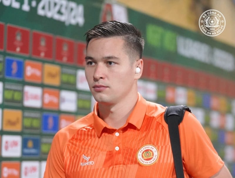 Filip Nguyễn vẫn chưa hoàn tất thủ tục nhập tịch (Ảnh: Công An Hà Nội FC).