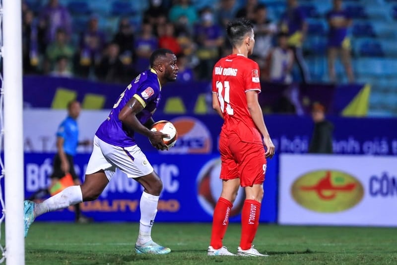 Hà Nội nhận thất bại với tỷ số 3-5 trước Hải Phòng (Ảnh: Hanoi Football Club).
