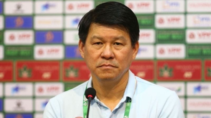HLV Vũ Tiến Thành nói gì sau trận thua đau trước Nam Định?