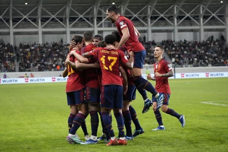 Kết quả bóng đá Đảo Síp vs Tây Ban Nha: Sao trẻ Barca lại lập công, ngôi đầu vững chắc