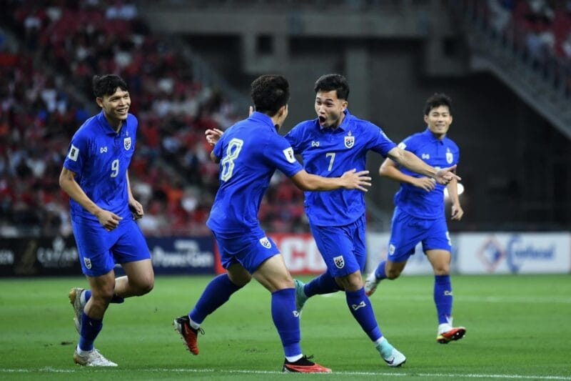 Kết quả bóng đá Singapore vs Thái Lan: Voi chiến giành thắng lợi đầu tiên