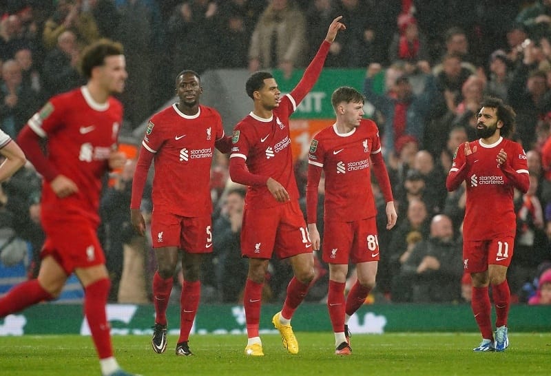 Liverpool giành chiến thắng tưng bừng hồi giữa tuần.