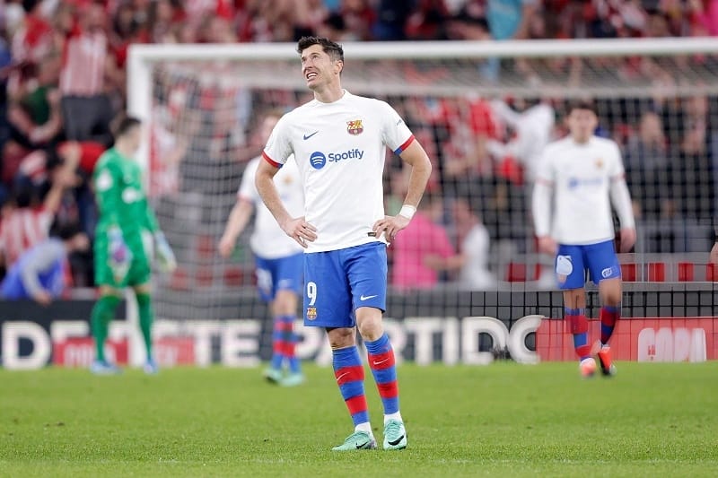 Barcelona gây thất vọng với thất bại bạc nhược.