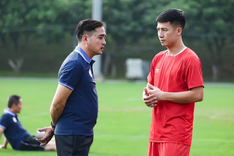 CHÍNH THỨC! HLV Nguyễn Đức Thắng ra mắt Viettel, quyết tâm giúp đội bóng thăng hoa