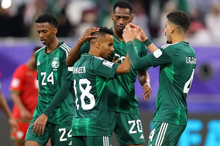 Kết quả bóng đá Ả Rập vs Oman: Ngược dòng kịch tính, chiến thắng hú vía