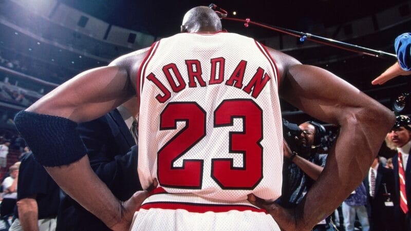 Michael Jordan xứng danh GOAT của làng bóng rổ NBA