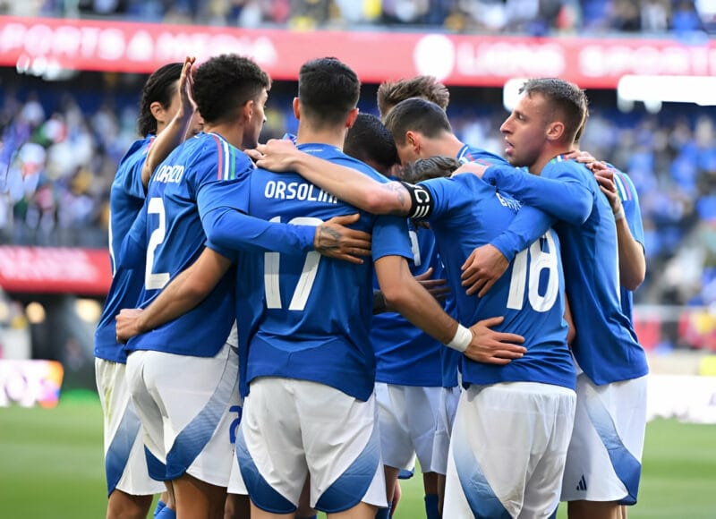 Kết quả bóng đá Ý vs Ecuador: Lối đá kỷ luật, chào đón nhà Vua châu Âu trở lại