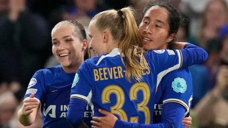 Nữ Chelsea góp mặt tại bán kết