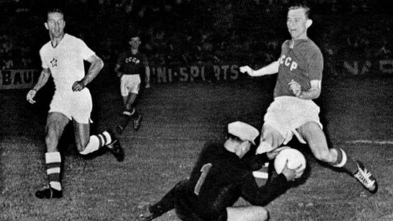 Liên Xô là nhà vô địch Euro đầu tiên